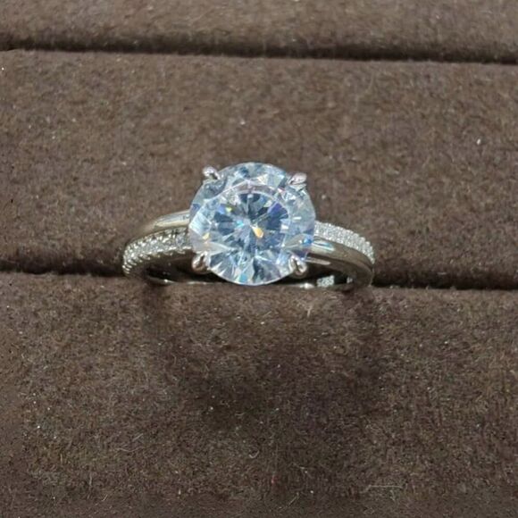 1 Carat High-Carbon Diamond Engagement 14K White Gold Vermeil Ring Sz 8 New - Picture 2 of 4